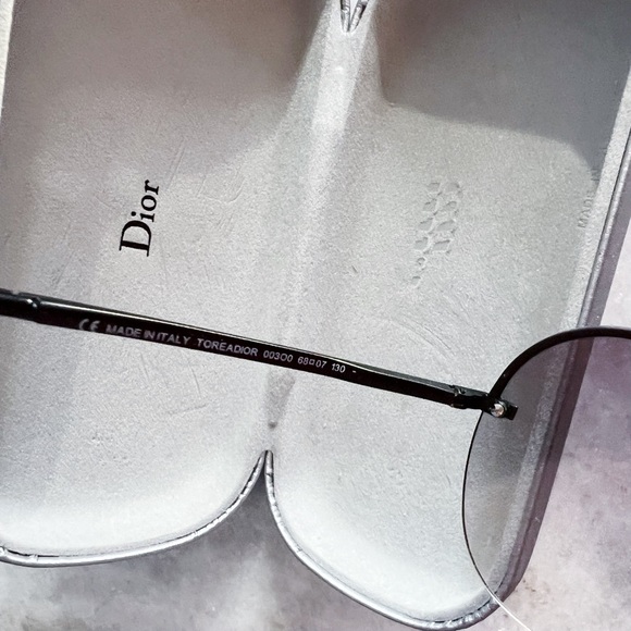 Dior ToreaDior Sunglasses Black Studs Gradient Lens - Picture 6 of 12